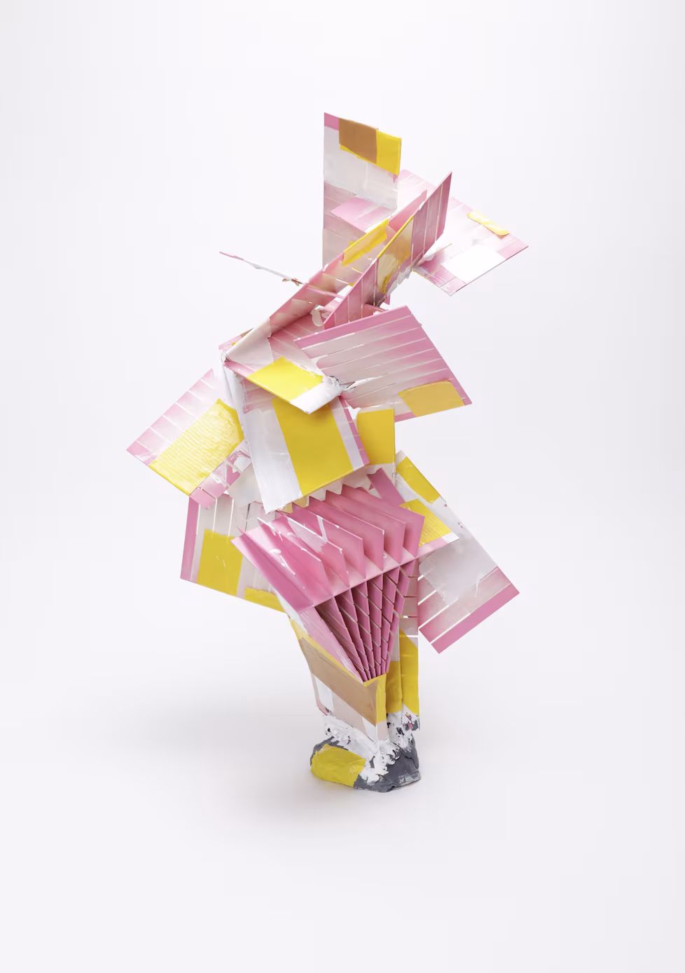 Chain Reaction (2019) Mixed media. 65 x 22 x 20 cm 