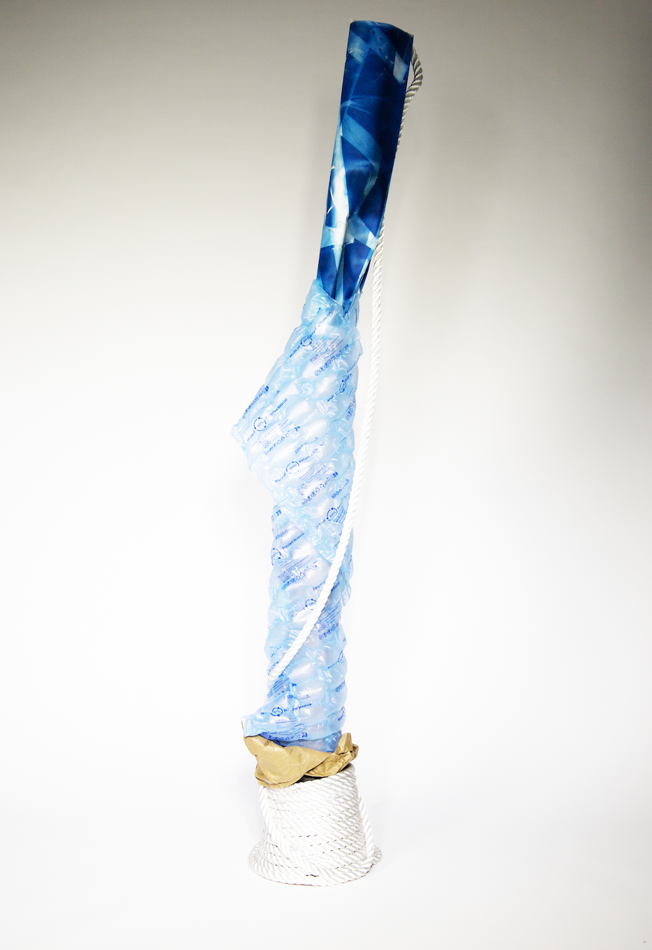 Done/Undone (2025), mixed media, 180 x 30 x 30 cm.